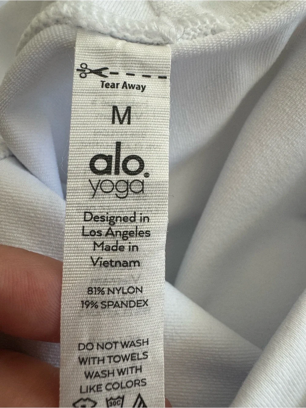 ALO Yoga classic white